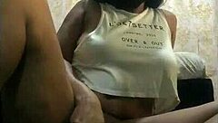 My first time squirting, I wet everything with this vibrator! 😍