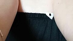 Milf Incinta Si Sputa Il Seno E I Capezzoli