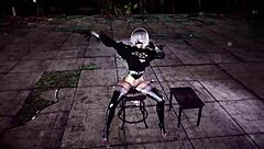 急躁顺从的2B带着肛塞色情舞蹈