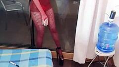 zaramontoyareal dedicates vid to victor with huge 60cm dildo play... wow! 😱