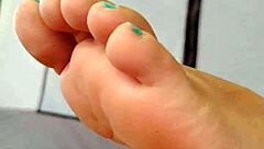 i’m craving a naughty morning romp with big booty goddess