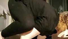 Detailed Workout Routine Set to Upbeat Music for Amateurs