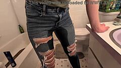 Amateur babe handles pee desperation in shower