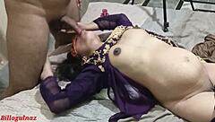 印度怀孕继妹用印地语给继兄热辣口交。多婚礼转折！