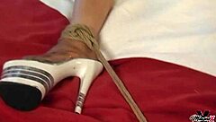 Helpless Lisa Mai's Pussy Drilled By Scott Rhodes Sex Machine. Feeling Intense Orgasms.