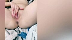 Novinha Ayumi Masturbates Vigorously While Smoking, Friend Watches Girlfriend Cum Hard