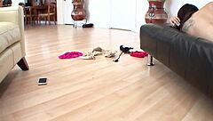 Super Milf Cougar Fucking Two Girls Rough