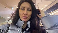 商店更衣室偷偷自慰