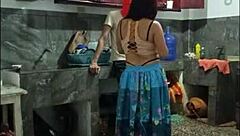 Beautiful curvy ass lifts without touching!