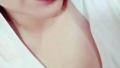 Aurora estelar bathing solo as mature milf housewife