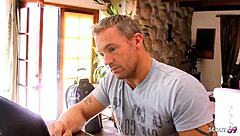 watch this cougar wife get fucked rough 😏