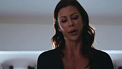 熟女亚历克西斯·福克斯骑继子的巨屌