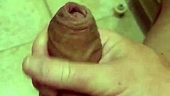 Solo Masturbation Session With Detailed Hand Movements