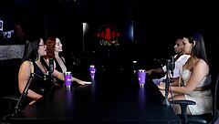 morena safada rebola gostoso em cima do neg�o fazendo boquete depois de falar em ter a liberdade para gemer como quer