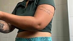 Exhibitionist Flashes Swollen Big Pussy In Public