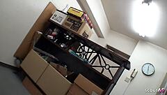 日本秘书被粗暴骗操