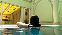 diana rius with hot tits touches her body underwater?