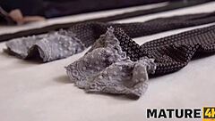 Mature4k charmer takes cock in pussy