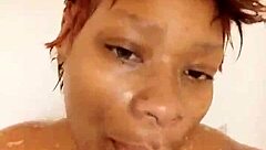 Having shower fun with BBW Danielle, so steamy and wet 😊