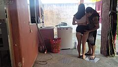 妻子离开后，丰满的拉丁女仆忍不住我的硬鸡巴