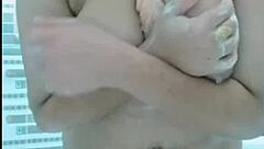 pakistani stepmom bathroom dildo