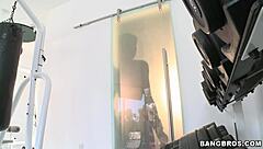 Fitness Milf Babe Lisa Ann at the Gym with Big Tits