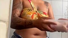 Eu Estou Na Live Abrindo Ziper Pra Mostrar Quanto Quero Dar