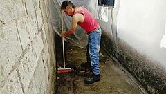 beautiful perverted busty boss swallows cock after blowjob in usa