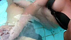 We seduced him in the pool 😏