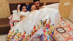 HOT INDIAN BHABHI FUCKS IN HOTEL!