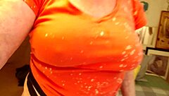 Feeling teased, dawnskye masturbates with armpit kisses and belly button play