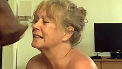 Mature Granny Takes BBC Facial Cumshot Surprisingly Well
