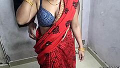 indian desi aunt gets fucked in red saree at wedding?