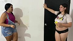 Stepmother Squirt Wakes Her, Fingers And Dildo Make Her Cum