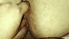 Chupando y sacando toda la leche a mi hermanastro