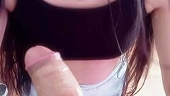 我喜欢看我的拉丁朋友在家自制深喉口交