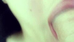 我喜欢看我的拉丁朋友在家自制深喉口交