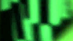 Chupando las tetas spanking de la mama de mi novia y corriendome en su boca