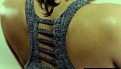 Sweaty Workout Girl Fucks Vibrating Dumbbell