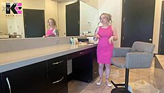 i-i accidentally possessed my stepsister's hot body with that love potion 9, oh no