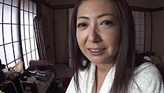 japanese mature wife squirts in debut video
