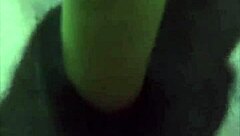 Woman under ghunghat masturbates her pussy