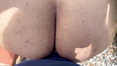 Encuentro Una Desconocida Oriando En La Calle Y Le Meto La Verga Directo Al Coño Meado Hasta Inundarla De Semen