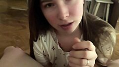 Real Amateur Homemade Sex With Cutie.