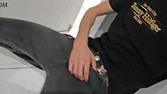 Fomos pegos no flagra pelo amigo do meu marido