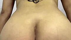 Squirt Squirt Squirt: Fuck This Big Ass Brunette