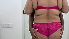 feeling the bikini girl's sexy handjob on my husband with ass shaking