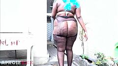 bbw girl tasting a new dick