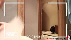 Foamy Fingering Session Bathtub