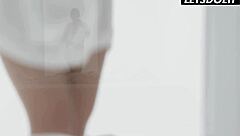 Sweet Babe Caprice Takes Her Boyfriend's Huge Cock Like A Pro In High Definition